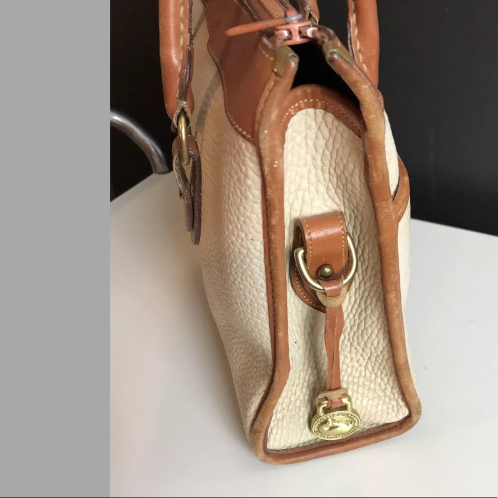 Vtg DOONEY & BOURKE Handbag Purse Ivory Cream Tan - Picture 5 of 14